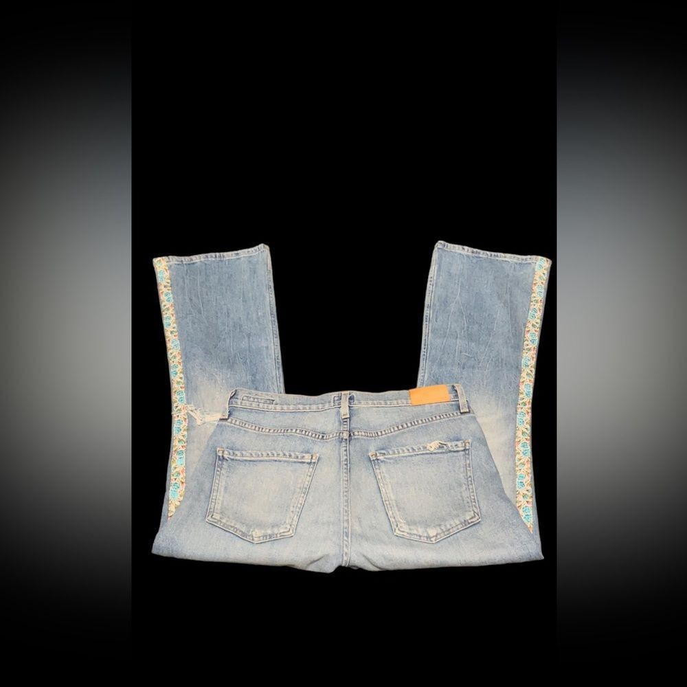 Citizens Of Humanity Women's Size 29” Demy Cropped Flare Embroidered Side
